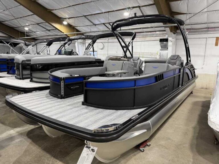 2026 Bennington 25LTSB - Blackout US-ETWS9076J526 [photo 25]